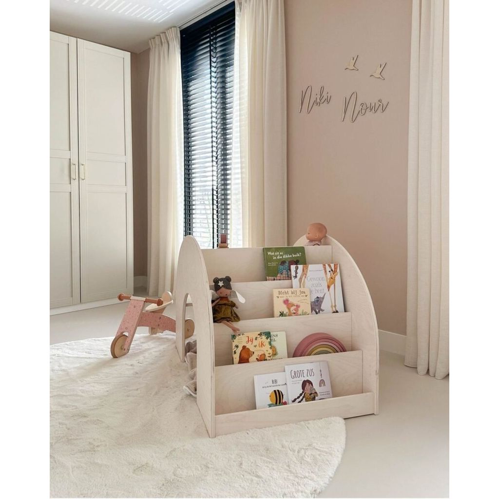 Bureau d’enfant kumpu